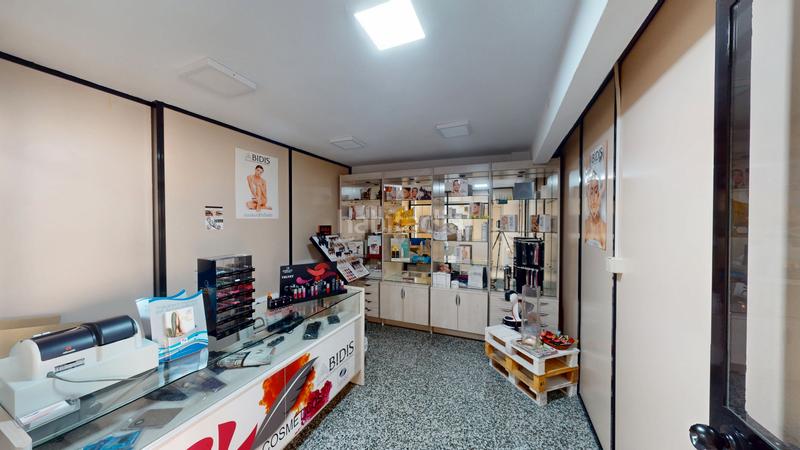 Foto b8ffe1c3-5af3-49cc-a656-f40433032c8b. Business premise in Mercado Alicante