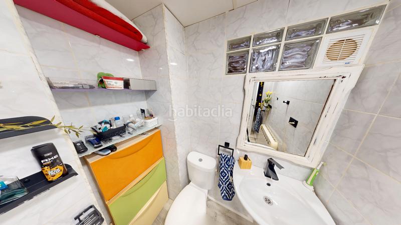 Foto dd6736d3-2fc2-4c25-afee-c851fd9546a1. Piso  en venta en calle cánovas del castillo en Alicante