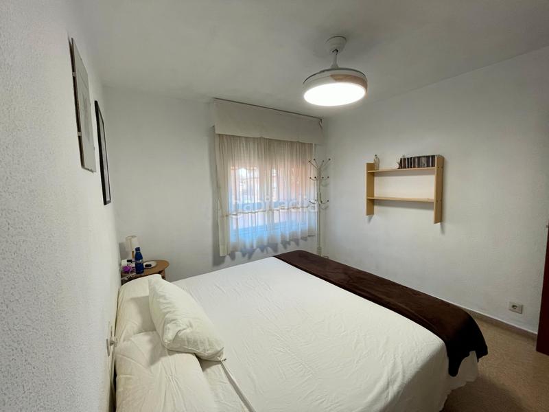 Foto a1ccb342-944a-44f1-8d48-c6002d23f7f2. Pis amb aparcament a Carolinas Altas Alicante