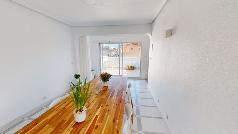 Foto 021d106d-1469-47dc-9174-14eba1d27c84. Àtic a Carolinas Altas Alicante