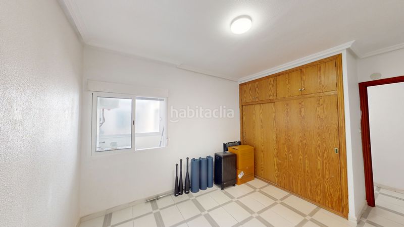 Foto 21522e02-68f4-474f-bfe4-3cad75cc1cb6. Àtic a Carolinas Altas Alicante