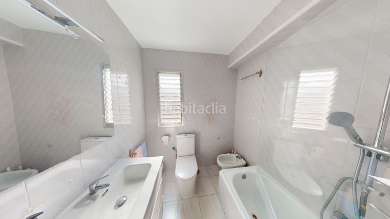 Foto cbfe2085-828f-494a-874d-130eb12739cb. Àtic a Carolinas Altas Alicante