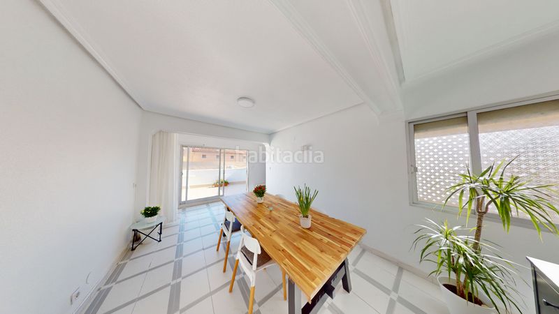 Foto d959f519-3663-481c-bea7-0ccbfe9ddb5c. Àtic a Carolinas Altas Alicante