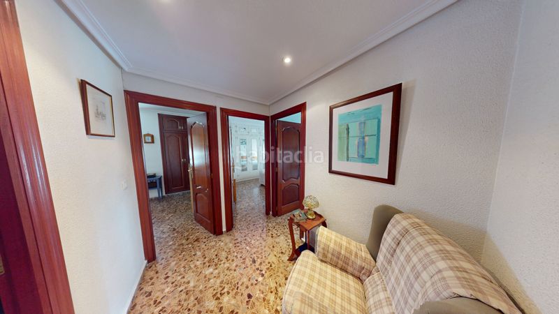 Foto 51ea7060-8e27-4cd4-8936-7d011e166998. Pis amb aparcament a Carolinas Altas Alicante