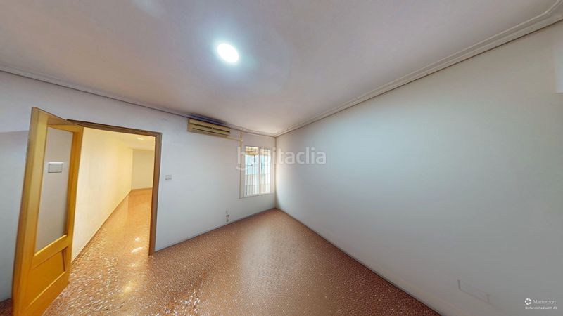 Foto f44c5531-49c8-42d3-9612-3ac166d5e395. Pis a Carolinas Altas Alicante
