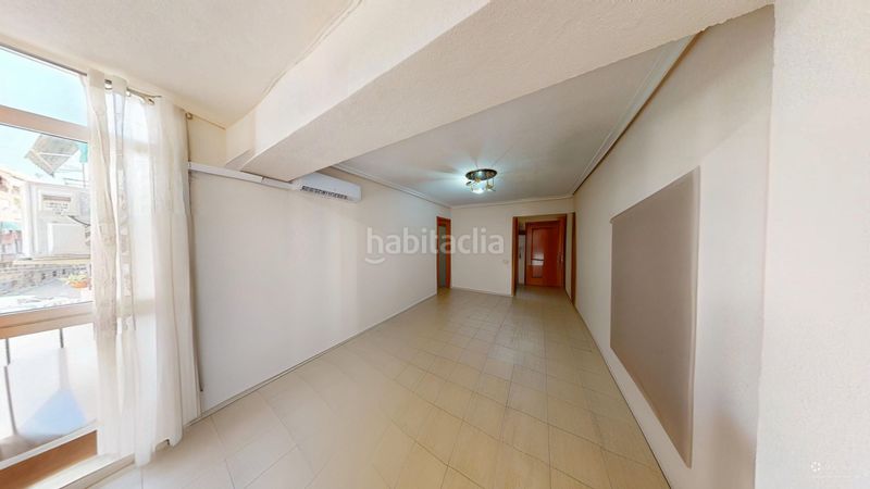 Foto 386f4f26-173b-4ce0-a039-0544f3b9cc4e. Flat in Cuatrocientas Viviendas Alicante