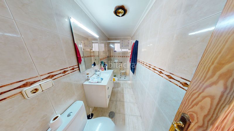 Foto 6909862b-36df-4239-a6bb-818a2ba4b2f9. Flat in Cuatrocientas Viviendas Alicante