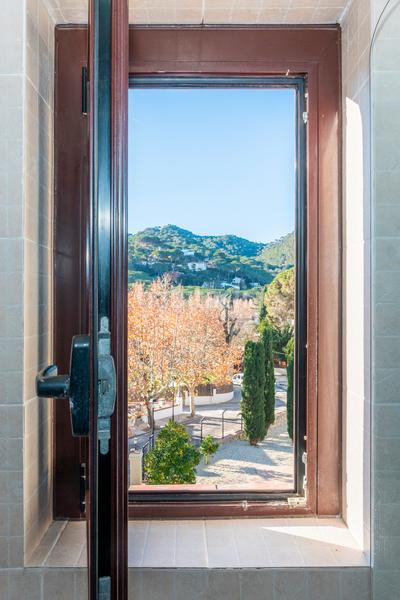 Foto d176162c-7a5f-4a6c-9d3f-dfdf25bd2ba5. Edifici a Nucli Urbà Argentona