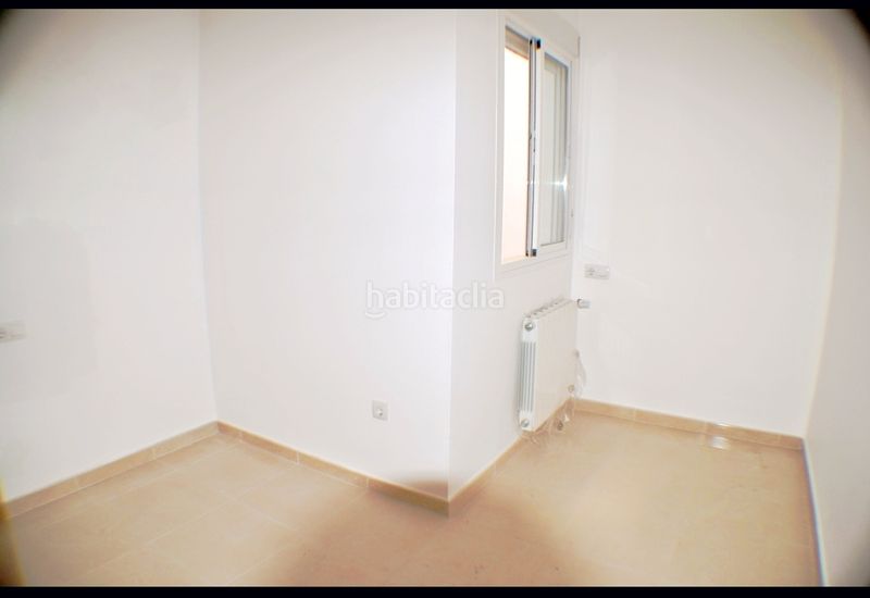 Foto cca6d5c2-3754-4457-9442-63aabf2f157e. Apartament amb calefacció a Zafra