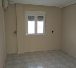 Appartement à Jerez de los Caballeros. Amplio piso zona plaza de toros. 3 dorm, garaje, trastero