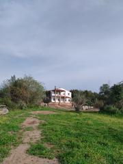 Propriété à Burguillos del Cerro. Parcela rústica en burguillos. casa por terminar