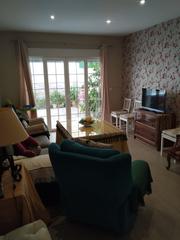 Casa adossada a Santos de Maimona (Los). Magnífico dúplex. 4 dorm, patio. buenas calidades