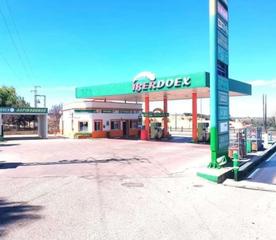 Edifici a Dehesilla de Calamón - Campomanes. Gasolinera. provincia de badajoz. pleno rendimiento