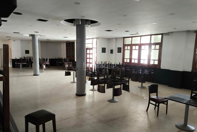 Foto 08989d0c-2581-473e-b0f5-b38dfdde3a1a. Edificio  en venta . 1450 mt en Almendralejo