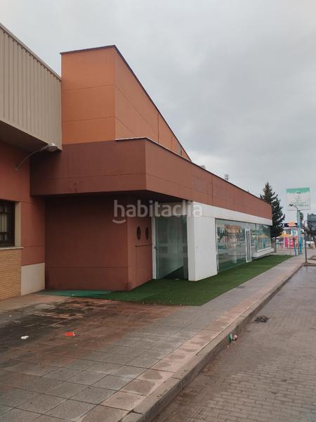 Foto 5ff1baa7-f1ec-4aa2-ba4c-ff26256ab81c. Edificio  en venta . 1450 mt en Almendralejo