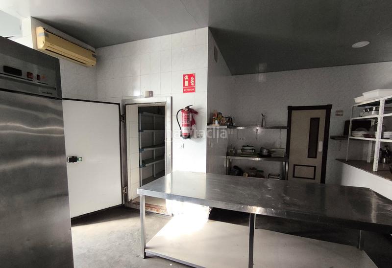 Foto 80f63322-7476-48b4-89d6-749bb5467afb. Edificio  en venta . 1450 mt en Almendralejo