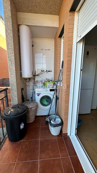 Foto 30ebd363-46fe-4309-aee6-bd004aa8c0e8. Casa adossada amb aparcament a Oeste Mérida