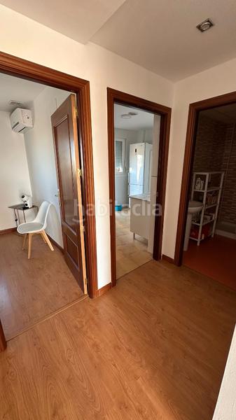 Foto aa9af57c-b34c-49b3-b69c-3fa71a8c850f. Casa adossada amb aparcament a Oeste Mérida