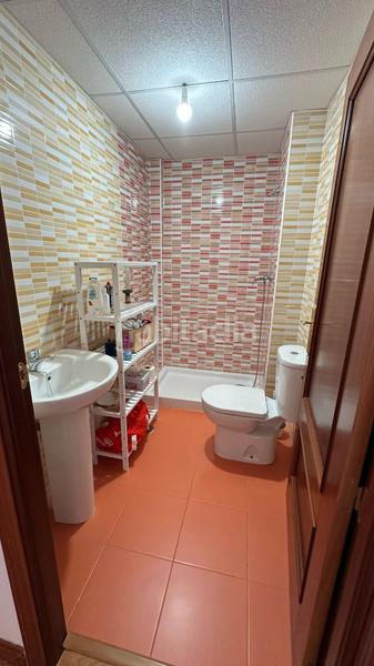 Foto dc952ad7-6349-4fa5-b946-e5ea93921ab3. Casa adossada amb aparcament a Oeste Mérida