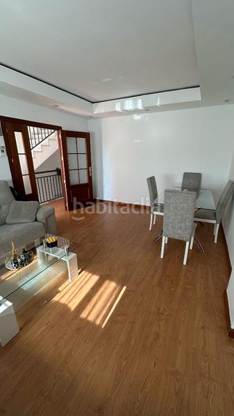 Foto deea6098-296b-4509-b90b-2d73d6340691. Casa adossada amb aparcament a Oeste Mérida