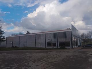 Nau industrial a Zafra. Nave industrial en rentabilidad. polígono los caños