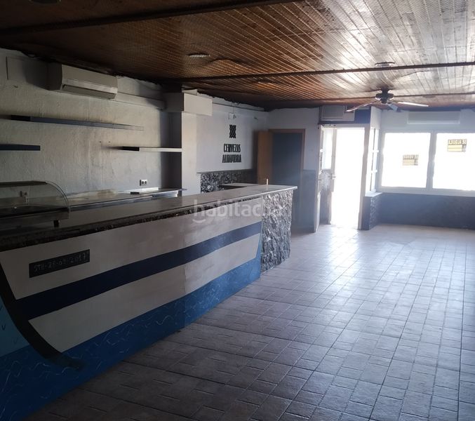 Foto 9372e7e3-9ec9-4eca-a65a-1a0cff494956. Local comercial a Zafra