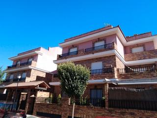 Apartamento en Zafra. Zona residencial. 2 dorm, garaje, trastero
