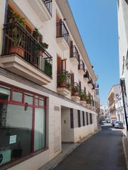 Appartement  Calle granados. Céntrico. 2 dorm, 2 baños, garaje, ascensor...