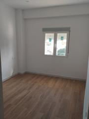 Piso  Avenida adolfo díaz ambrona. Díaz ambrona. reformado. 3 dorm, balcón