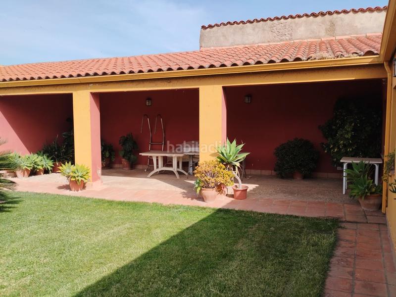 Foto 808e15b8-7d6b-43b2-851d-db39f2af0d24. Chalet con riscaldamento parcheggio piscina in Zafra