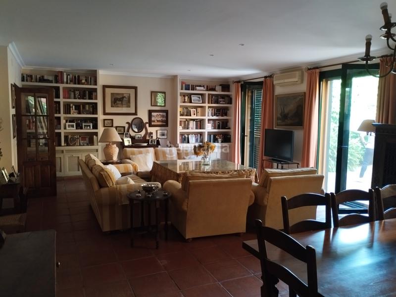 Foto 9f5303f2-e534-4cd5-90fb-b1ad4c2b0612. Chalet con riscaldamento parcheggio piscina in Zafra