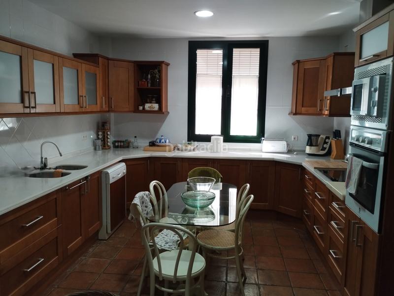 Foto e0e8aabc-c943-453d-af41-eb0604ec8a6e. Chalet con riscaldamento parcheggio piscina in Zafra