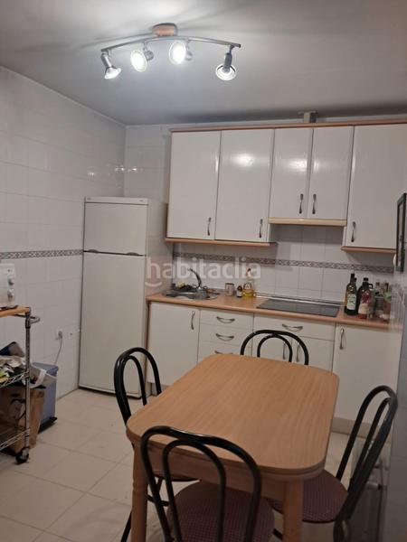 Foto 7d051846-8b4c-4a3c-b862-b717c14e174f. Pis amb calefacció aparcament a Avenida Elvas Badajoz