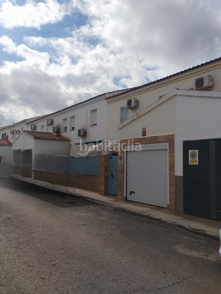 Foto 07d6a081-2d6a-4aeb-a275-047c119747b3. Casa a schiera con parcheggio in Santos de Maimona (Los)