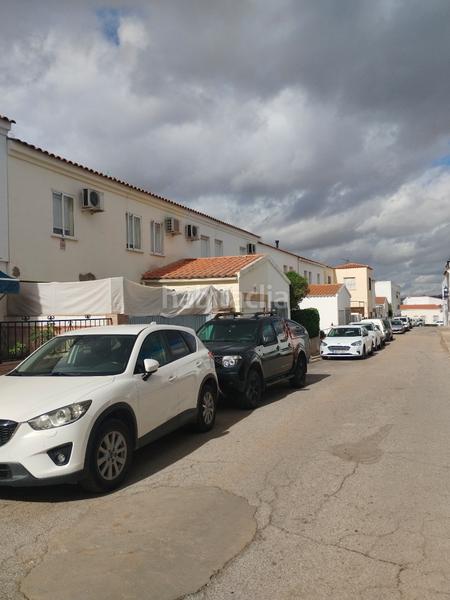 Foto 31dc007c-0836-4a5c-b2bf-92ecd2b86624. Casa a schiera con parcheggio in Santos de Maimona (Los)