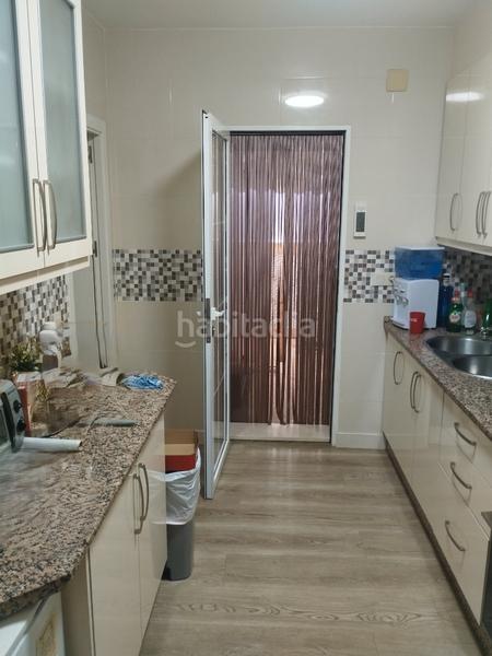 Foto 76d4b8ae-ed36-452a-9d77-9336ab893362. Casa a schiera con parcheggio in Santos de Maimona (Los)