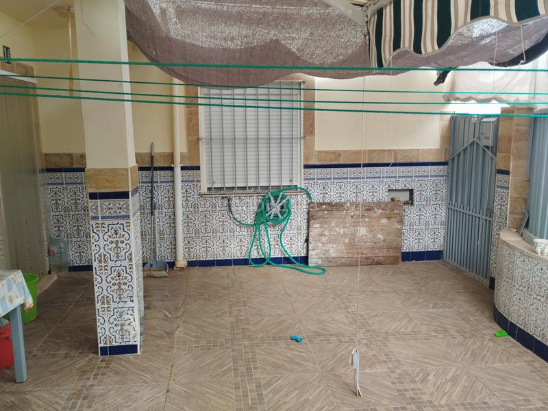 Foto ca54fb9c-3532-4324-8eb7-2896d431ec70. Casa a schiera con parcheggio in Santos de Maimona (Los)