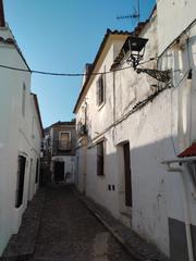 Local commercial à Jerez de los Caballeros. Local céntrico. planta baja y doblados. a reformar