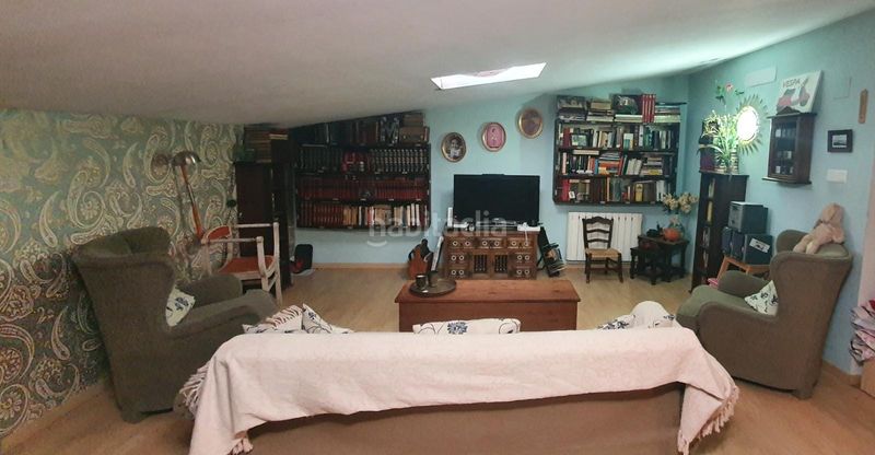 Foto c70a4f76-63c1-4750-b13b-6f7a3bc40c09. Casa amb xemeneia a Almendralejo