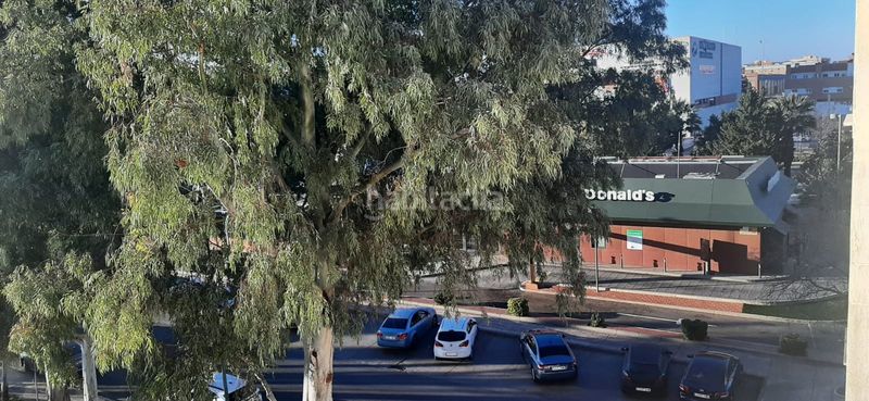 Foto 8a9ed6c1-4b46-4529-a1a2-fddde6ea24d8. Pis amb calefacció aparcament a Avenida Elvas Badajoz