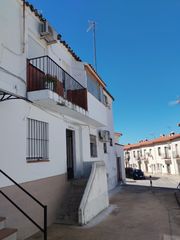 Pis  Barriada san bartolomé. Zona san bartolomé. 3 dorm, balcón, trastero