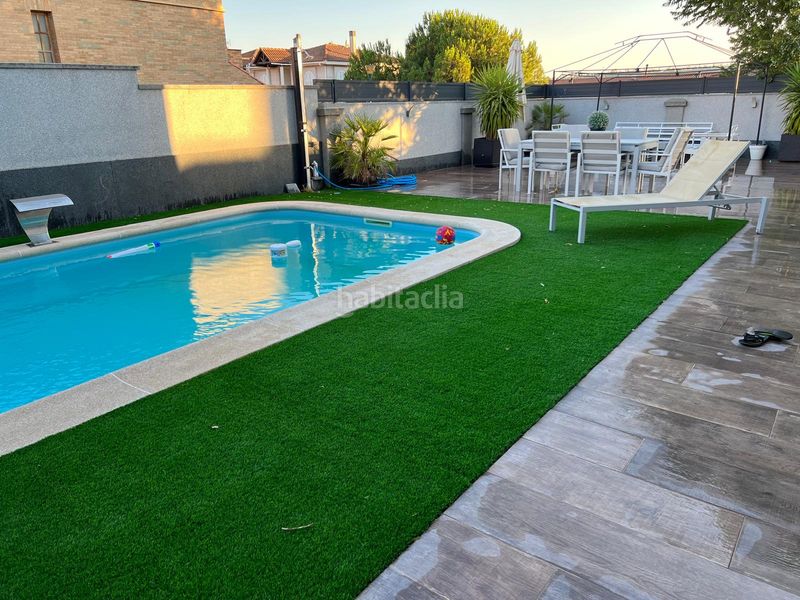 Foto 77cf2ff3-7c16-4c69-8cbd-45fa4dc01ef3. Xalet amb xemeneia aparcament piscina a Zafra