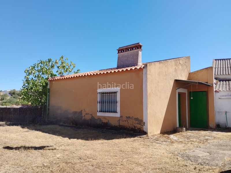 Foto 5c8d6387-3e22-4036-9baf-ea0c4cf8ea82. Masia amb xemeneia aparcament piscina a Zafra
