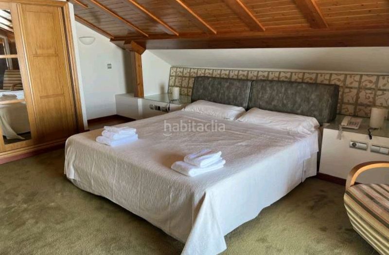 Foto e9d003e7-2c76-4c37-b9be-2c4afac07bcd. Edifici a Zafra