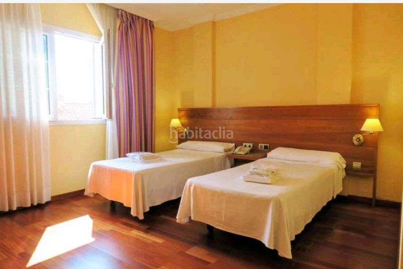 Foto fce5722f-b40c-429f-829d-0fb851f5c8a4. Edifici a Zafra