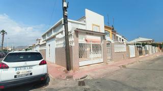 Xalet a Bahia. Dúplex en esquina a 300 metros de la playa – bahía, puerto de ma