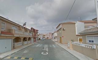 Casa adossada a Playa Sol. Dúplex de 120 m² con tres habitaciones