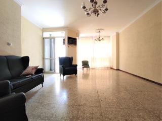 Pis a Calle mairena 46c. Piso en venta en el corazón de alcalá de guadaira - calle mairen