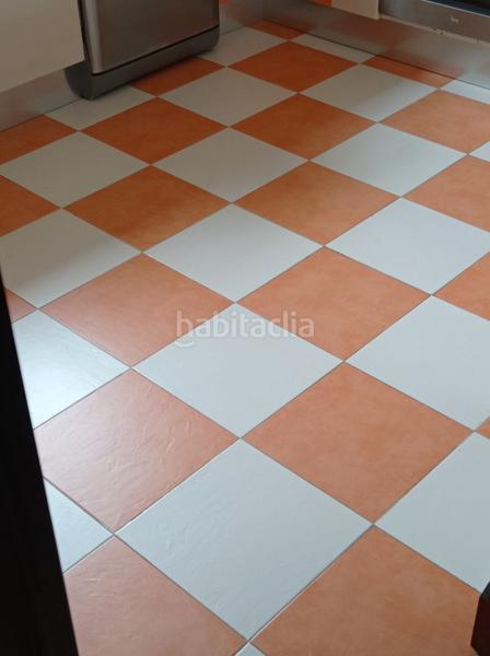 Foto 95fc72b0-ce0f-491f-8bfb-1c43252f4f64. Dúplex en calle soria 8 duplex en avenida santa lucia en Alcalá de Guadaira