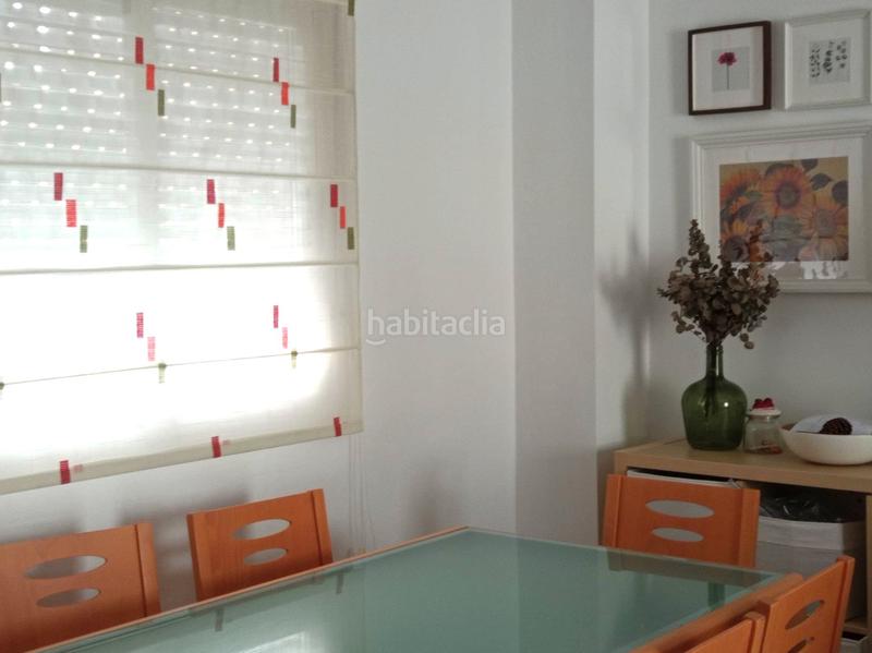 Foto f0a9074c-bb80-43c3-af5e-59081a5b652d. Dúplex en calle soria 8 duplex en avenida santa lucia en Alcalá de Guadaira
